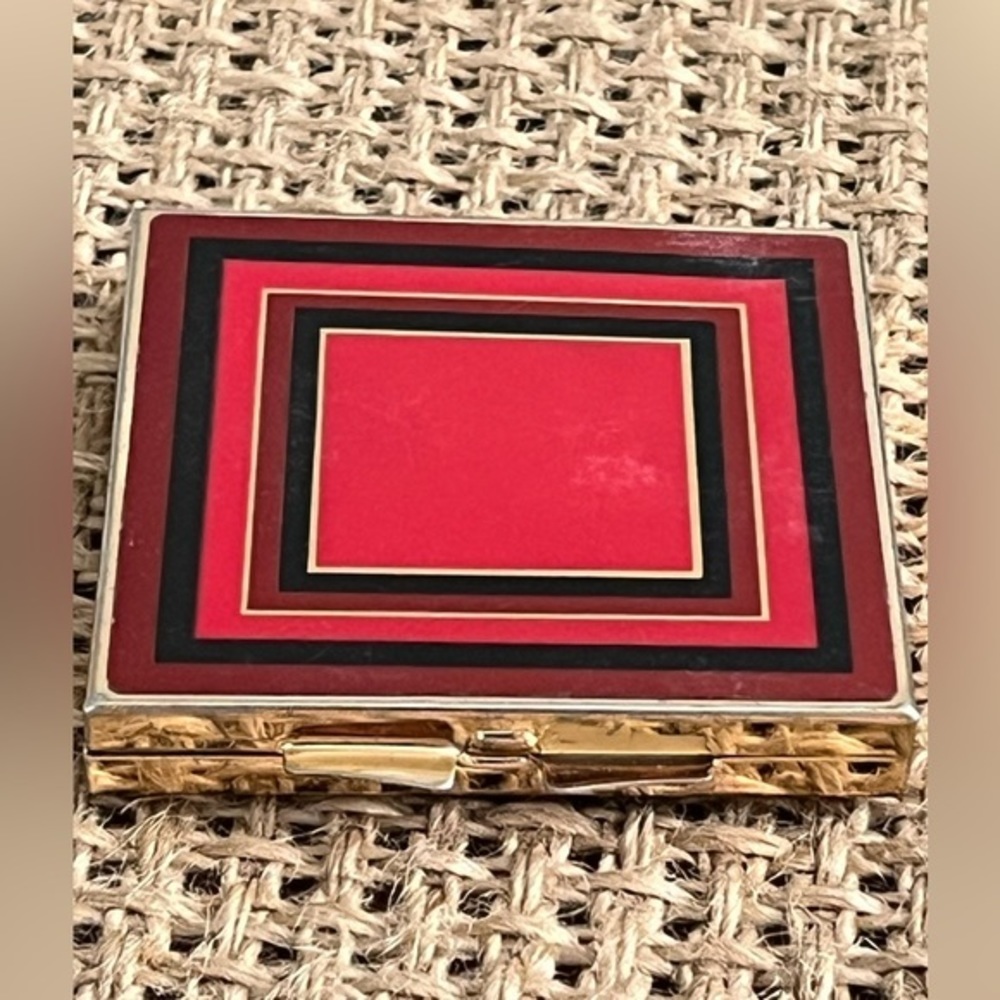 Vintage Pill Bar Black Red Art Deco Style Goldtone Compact Case - Picture 5 of 6